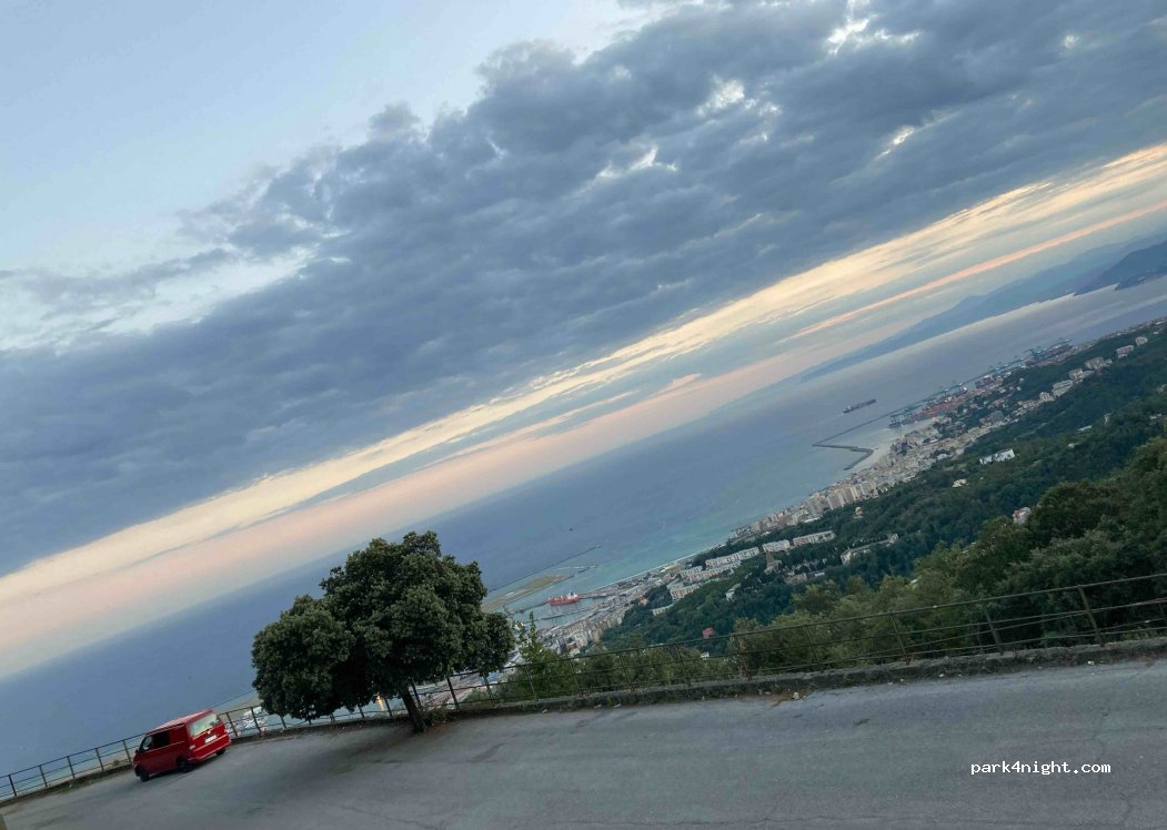 (16154) Genova - Via Rollino — foto 3