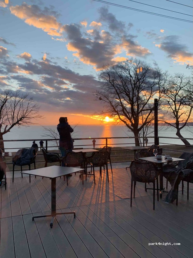 (8172) Balatonkenese - 12 Őrs vezér tér — foto 4
