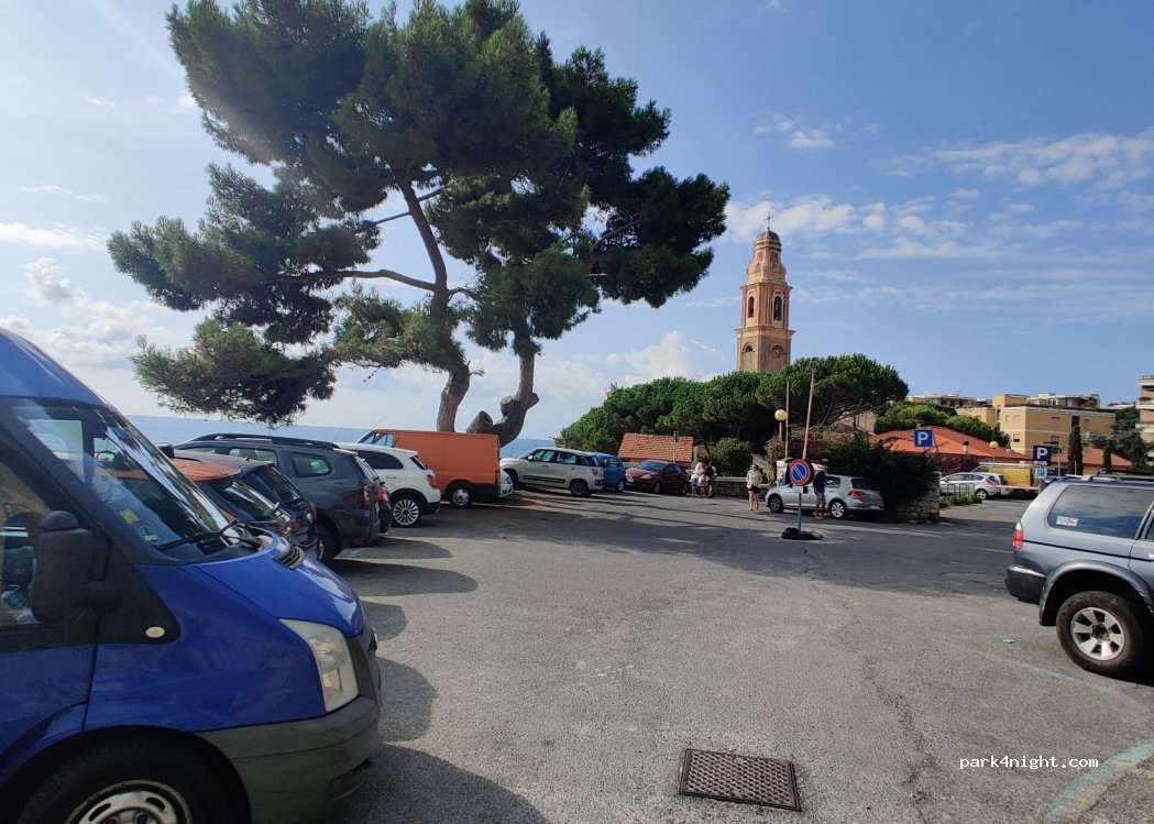 (18017) San Lorenzo al Mare - 5 Via alla Stazione — foto 3