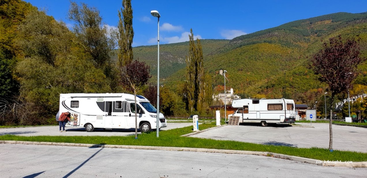 (62039) Castelsantangelo sul Nera - 61 Strada Provinciale 136 — foto 2