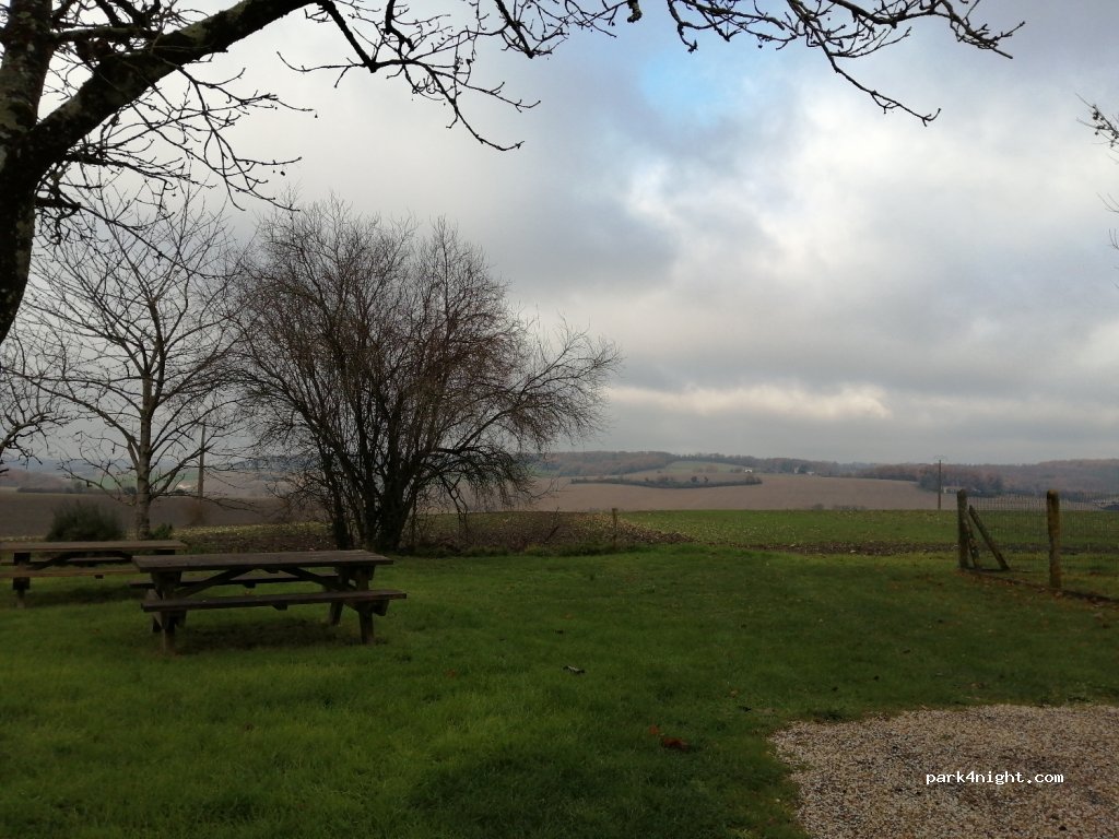 (16190) Nonac - Le Bourg — foto