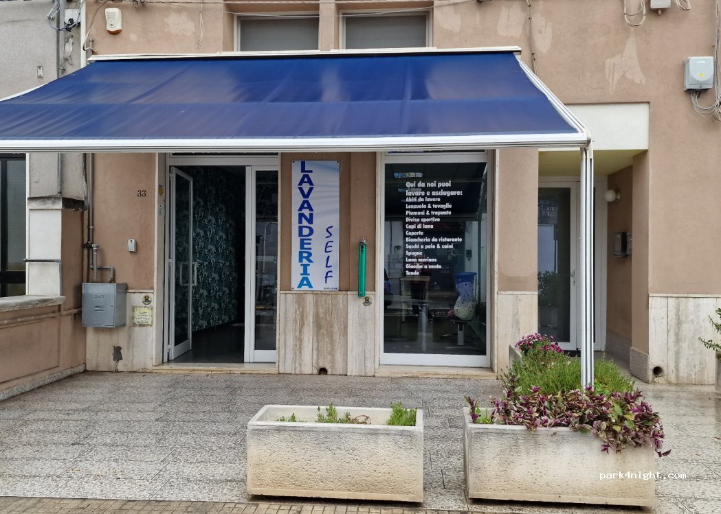 (72100) Brindisi - 33 Via Andrea Bafile — foto 2