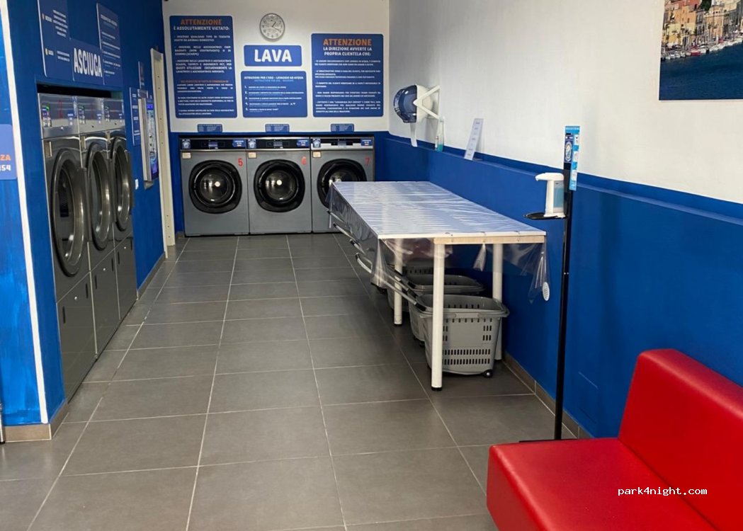 (72100) Brindisi - 33 Via Andrea Bafile — foto 4