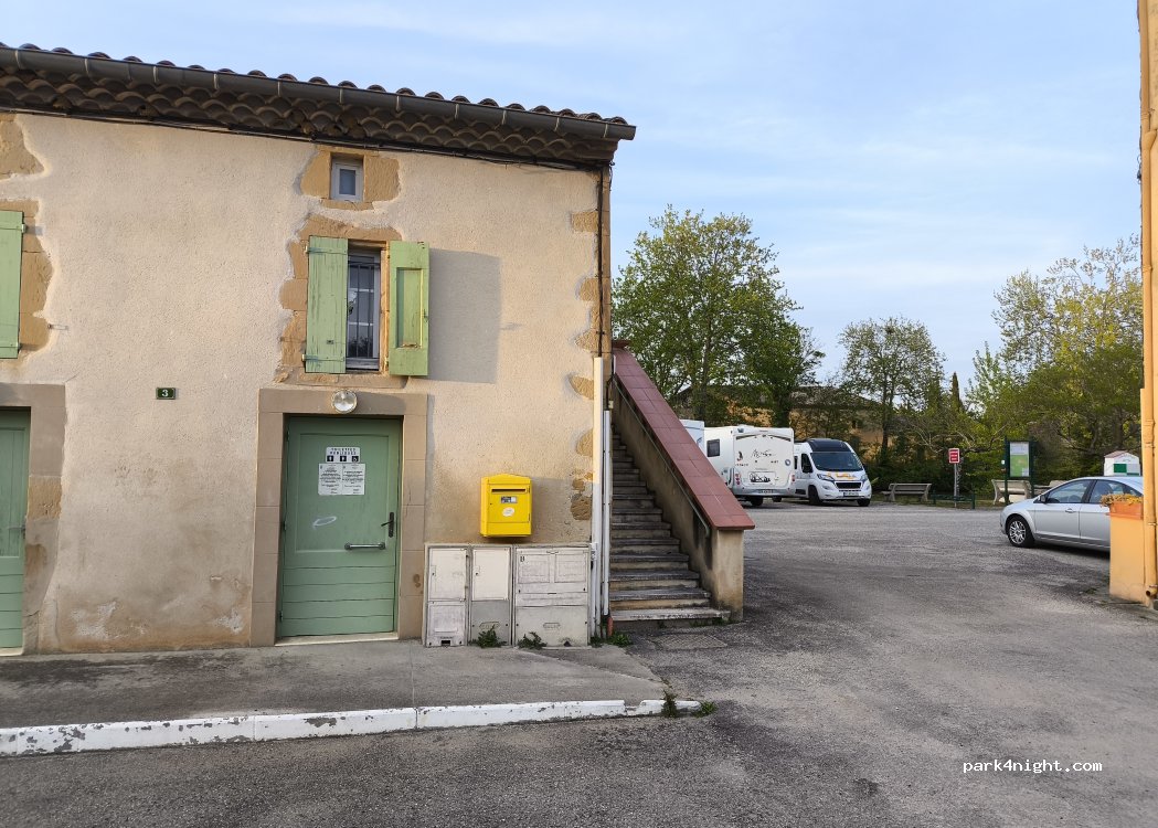 (11320) Labastide-d'Anjou - 14-26 Esplanade du Canal — foto 5