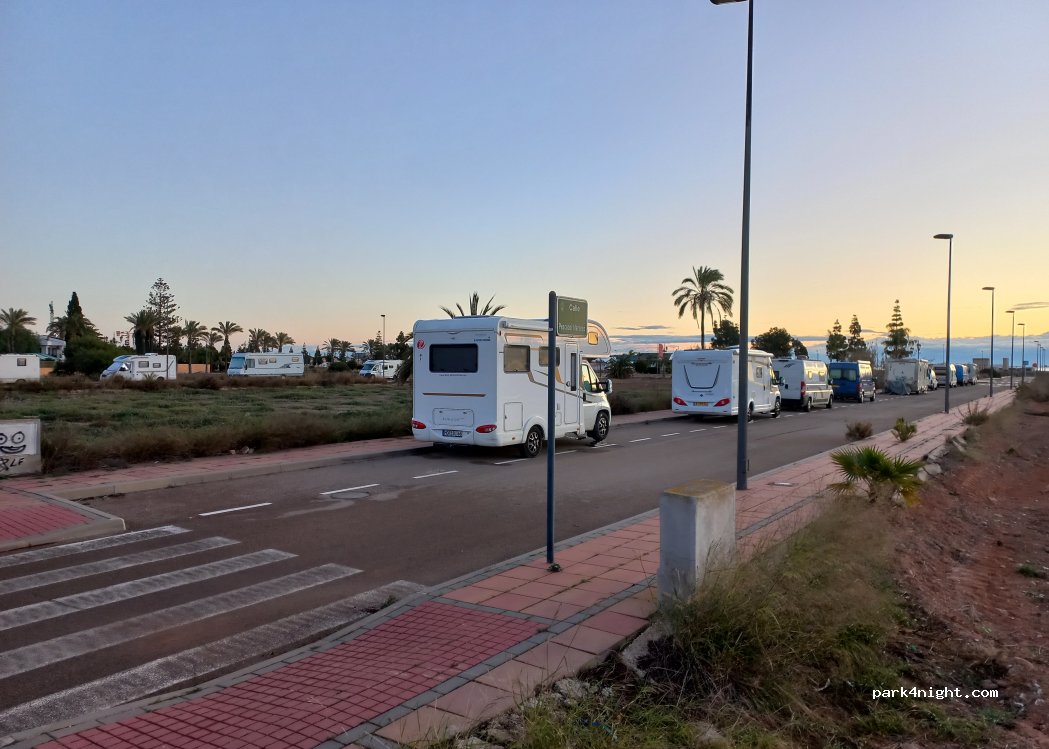(30710) Los Alcázares - 9 Calle 6 — foto 3
