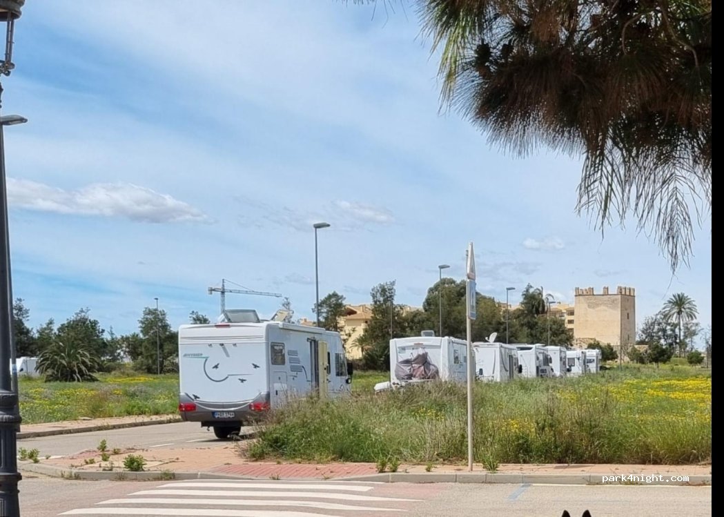 (30710) Los Alcázares - 9 Calle 6 — foto 4