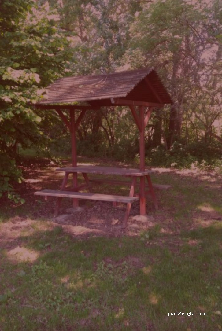 (684 01) Němčany - — foto