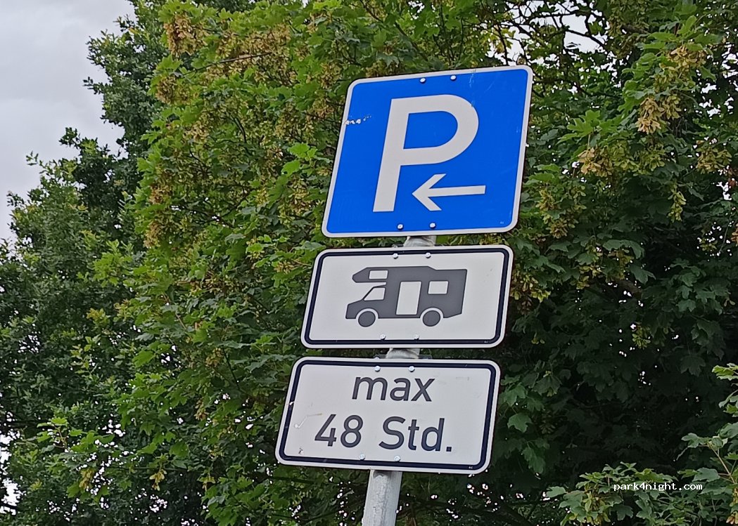 (61118) Bad Vilbel - 6 Festplatzstraße — foto 4