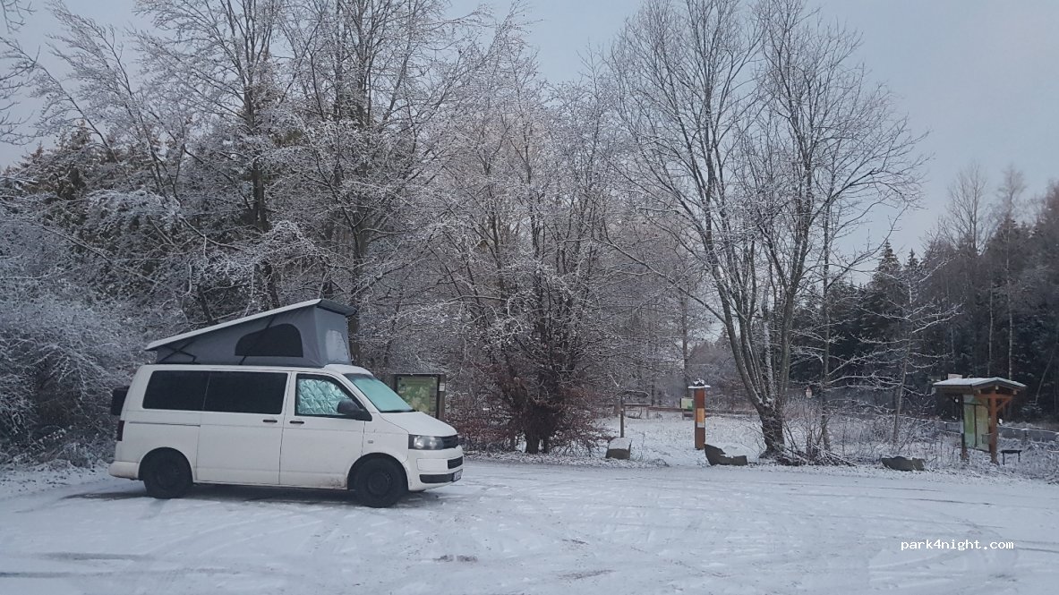 Parkplatz Wahlerscheid — foto 3