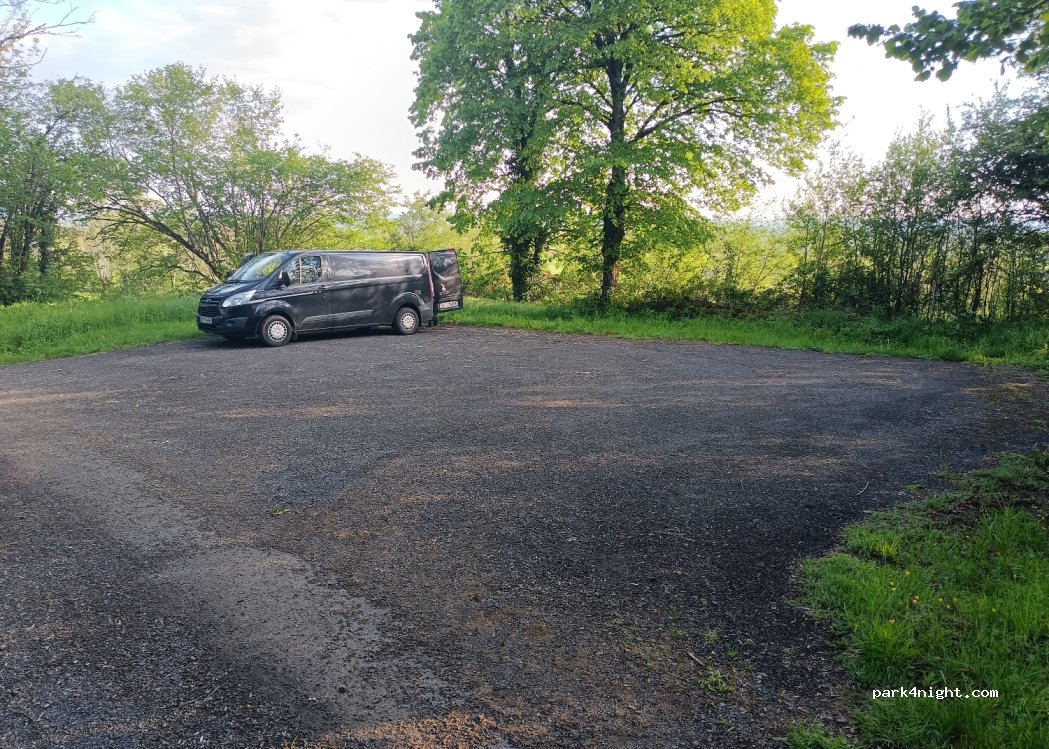 (15700) Barriac-les-Bosquets - Unnamed Road — foto 4