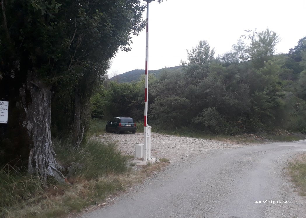 (26220) Teyssiéres - Les Broc — foto 2