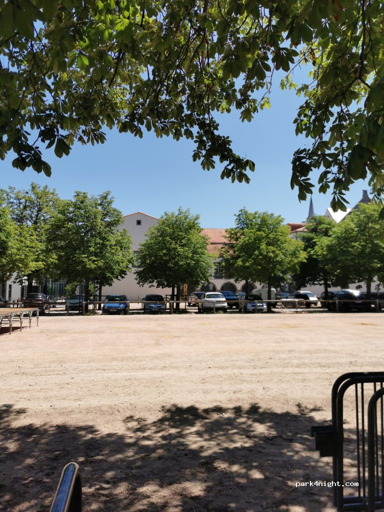 (63200) Riom - 2 Ter Faubourg de la Bade — foto 3