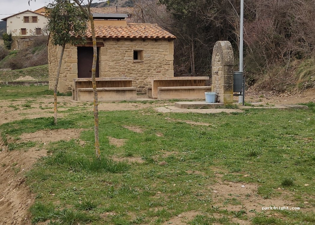 (50619) Biel - 9 Carretera Luna — foto 3