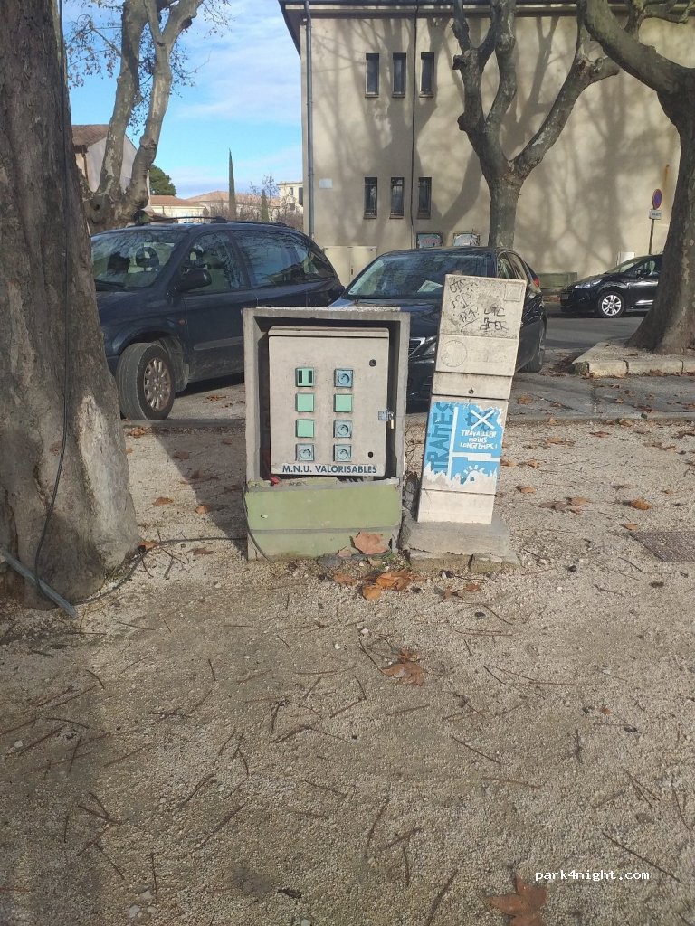(30700) Uzès - — foto 2