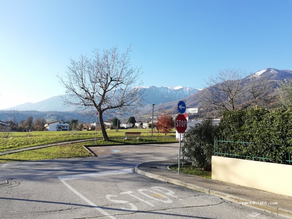 (31054) Possagno - 11 Via Serafin — foto 2