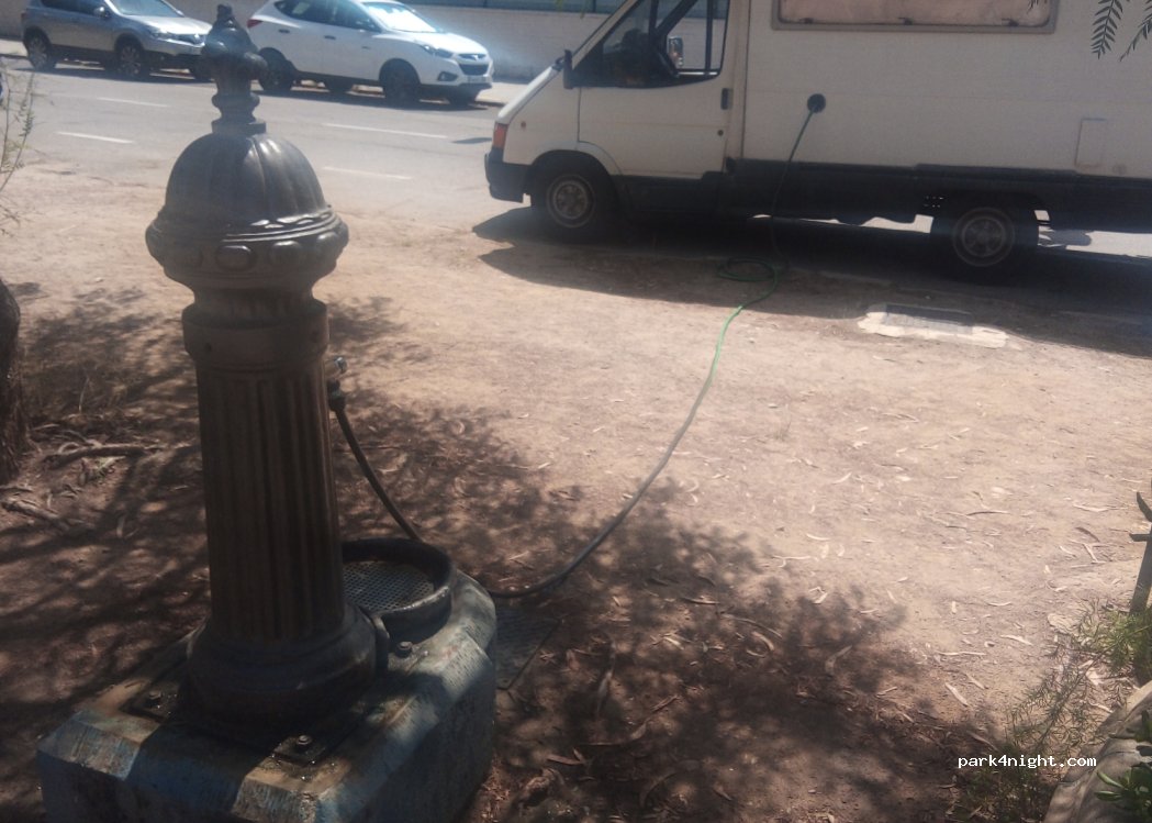 (43880) Coma-ruga - 8 Carrer Monestir de Santes Creus — foto 2