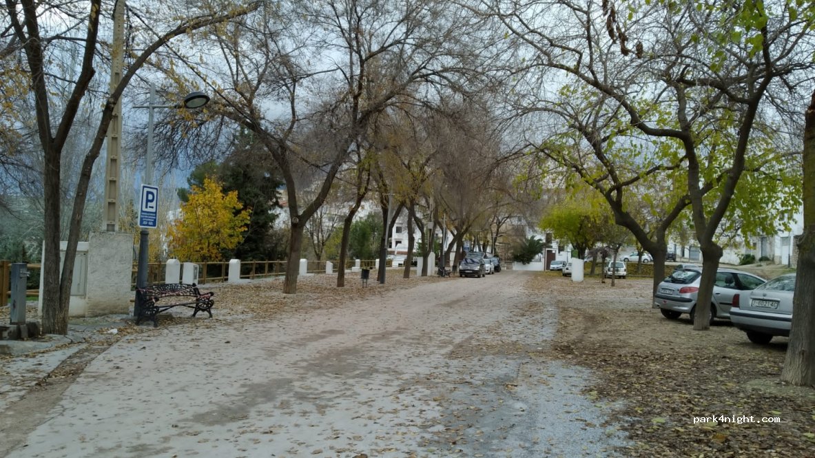 (23480) Quesada - 32 Avenida de Ubeda — foto
