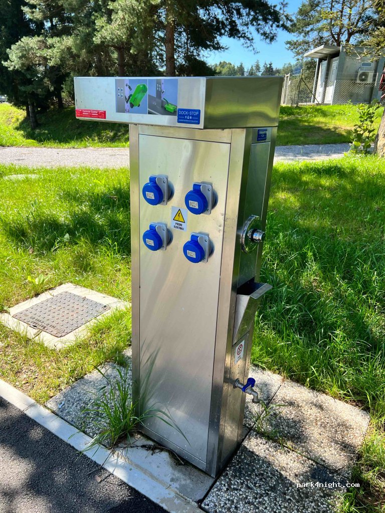 (1211) Ljubljana - Šmartno - Počivališče Povodje — foto 4