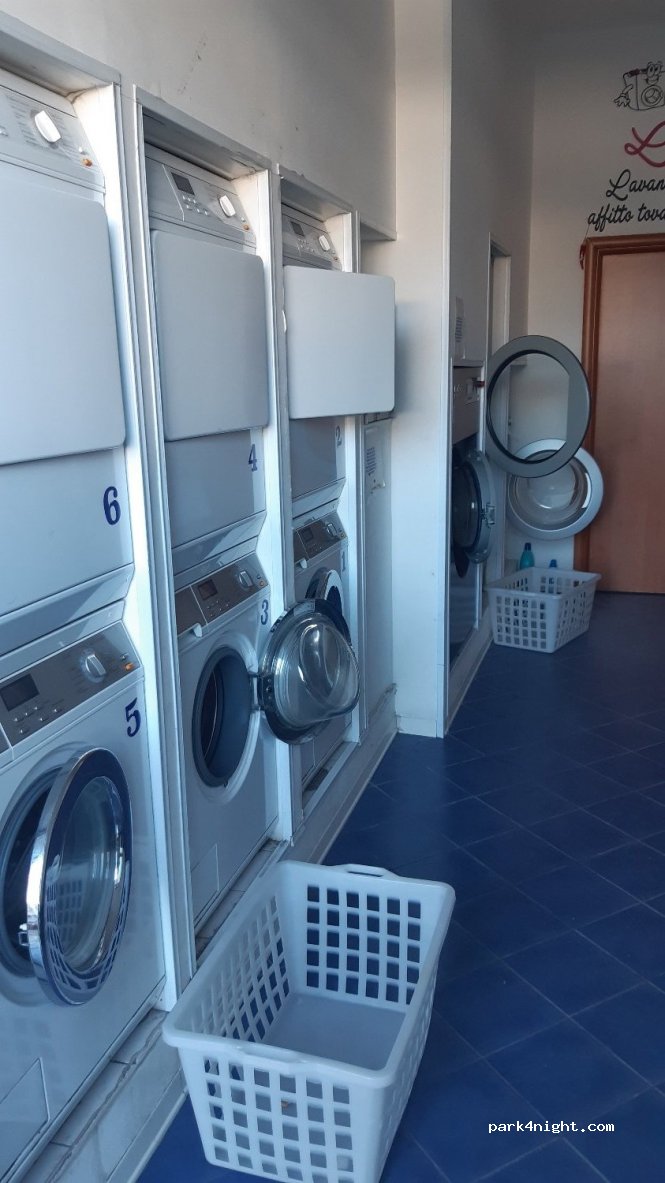 (98055) Lipari - 27 Via Tenente Mariano Amendola — foto 2