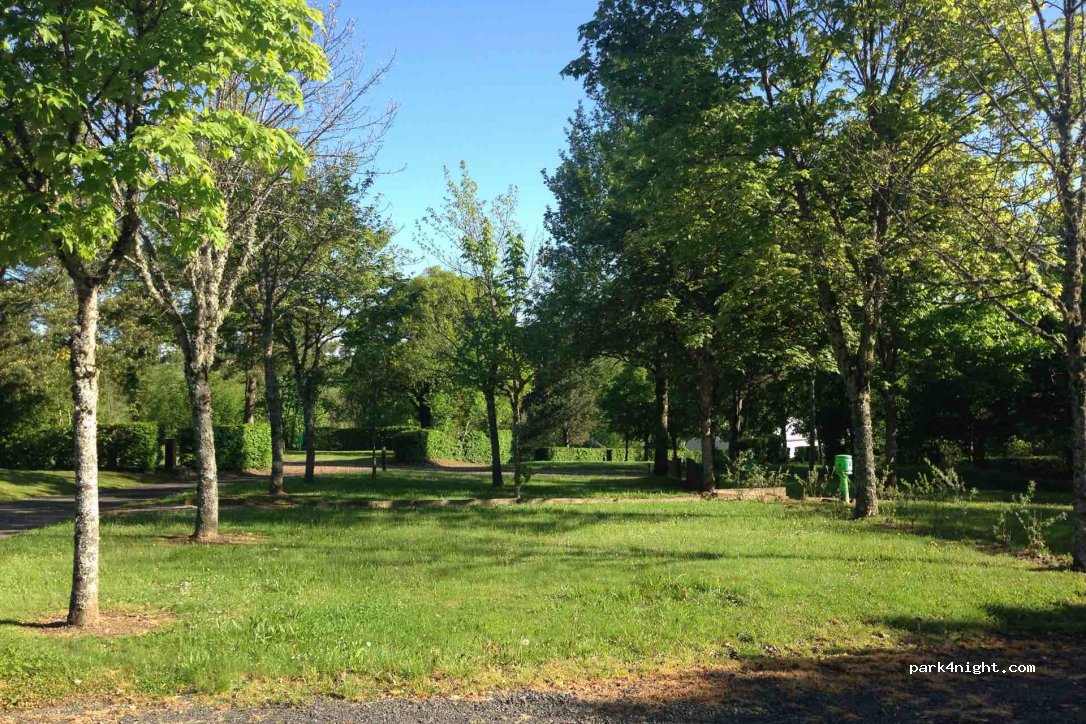 Camping Le Val Saint-Jean — foto