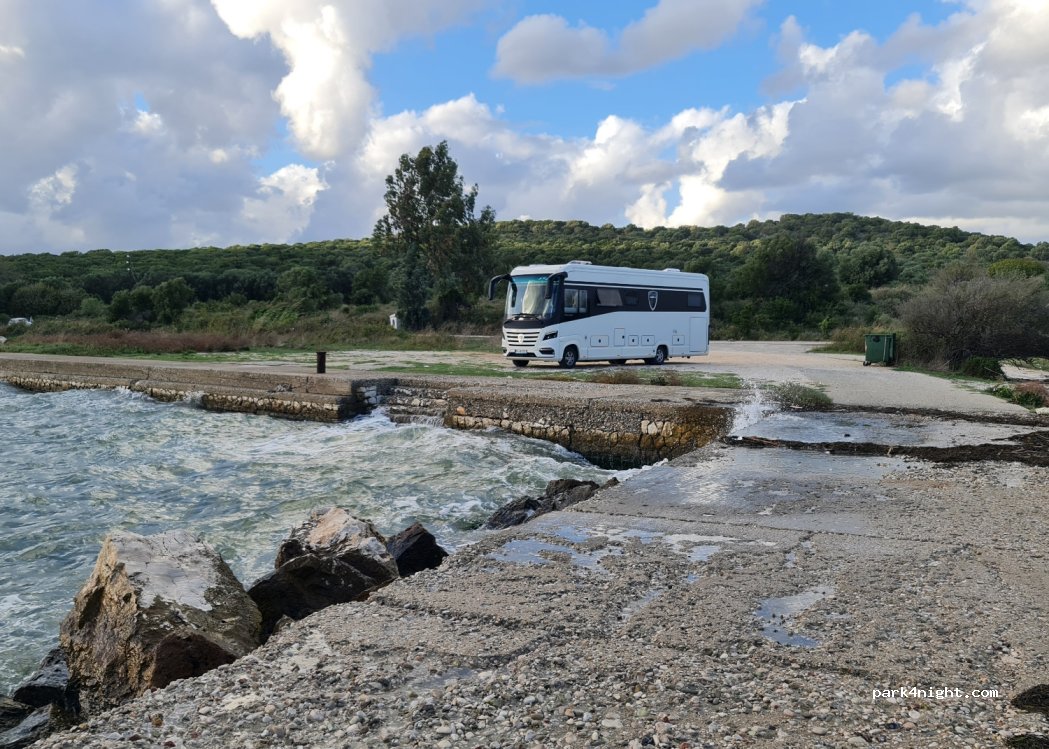 (471 00) Arta - Unnamed Road — foto 2