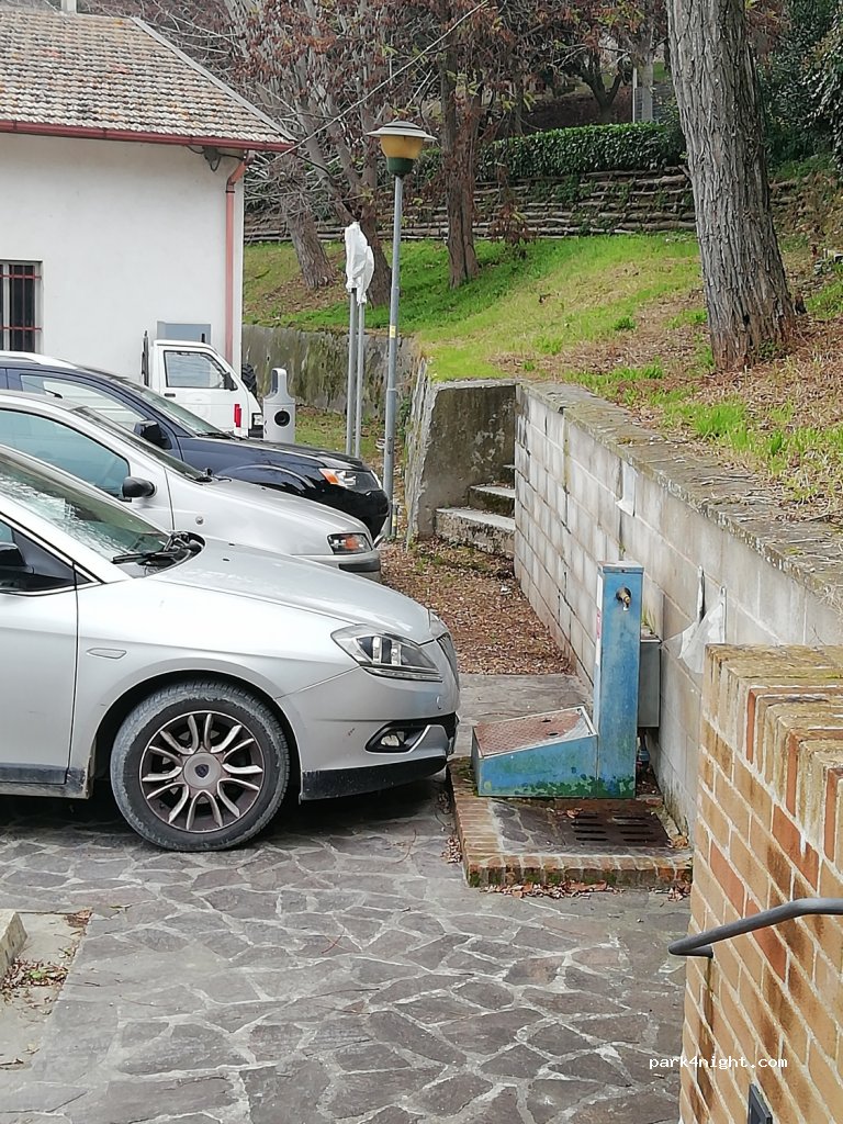 (61040) Mondavio - 1 Via Luigi Grilli — foto