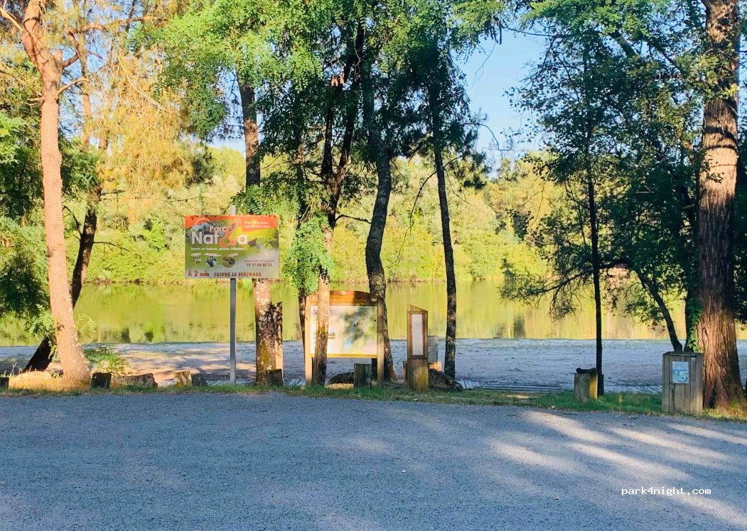 (33920) Saint-Christoly-de-Blaye - Moulin Blanc — foto 3