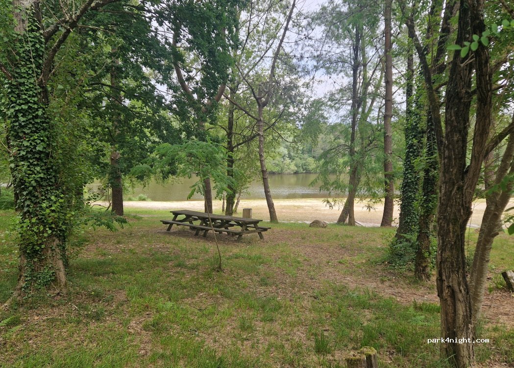 (33920) Saint-Christoly-de-Blaye - Moulin Blanc — foto 5