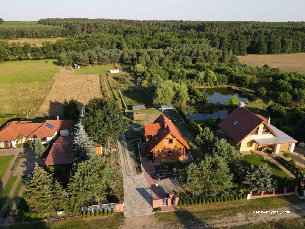 Pole biwakowo-kamperowe — foto