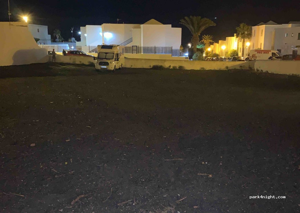 (35510) Tías - C. Guanapay — foto