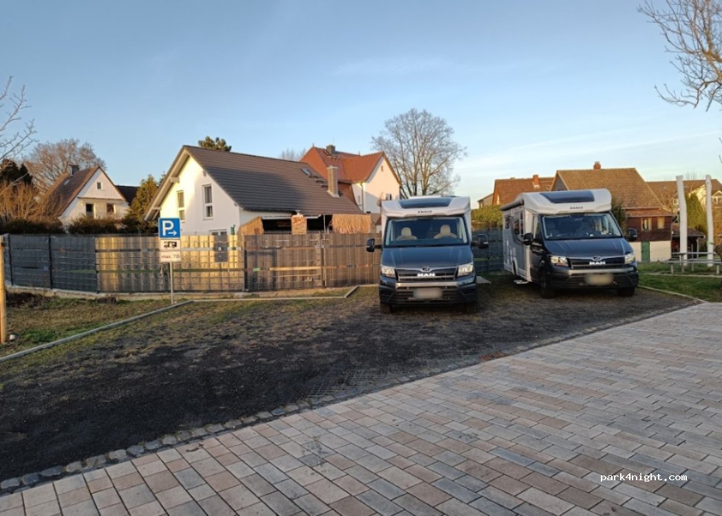 Wohnmobilstellplatz zum Niddersteg — foto 5