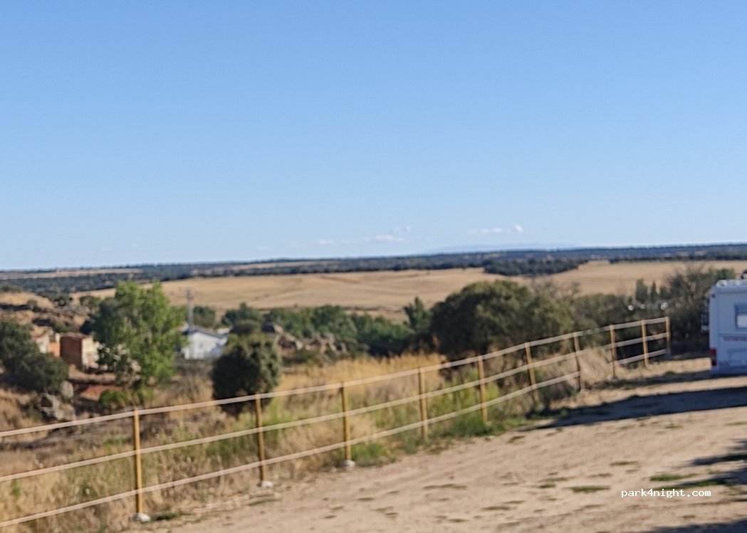 (37115) Juzbado - 22 Calle Río Tormes — foto 3