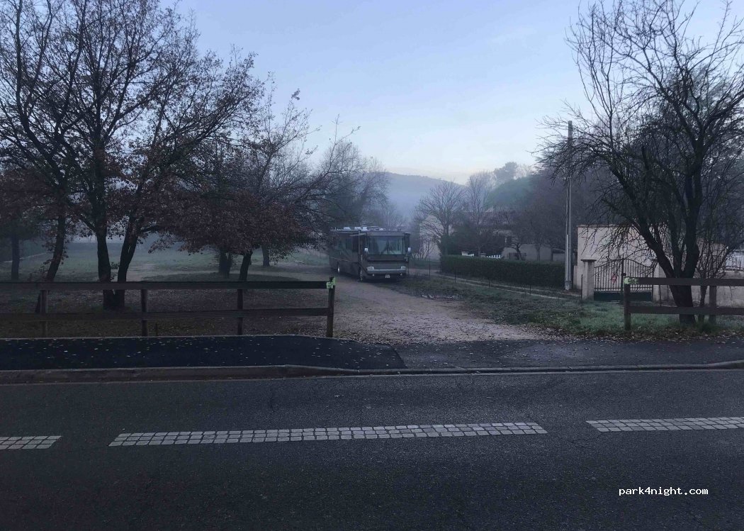 (83860) Nans-les-Pins - 331 Avenue Julien Jourdan — foto 3