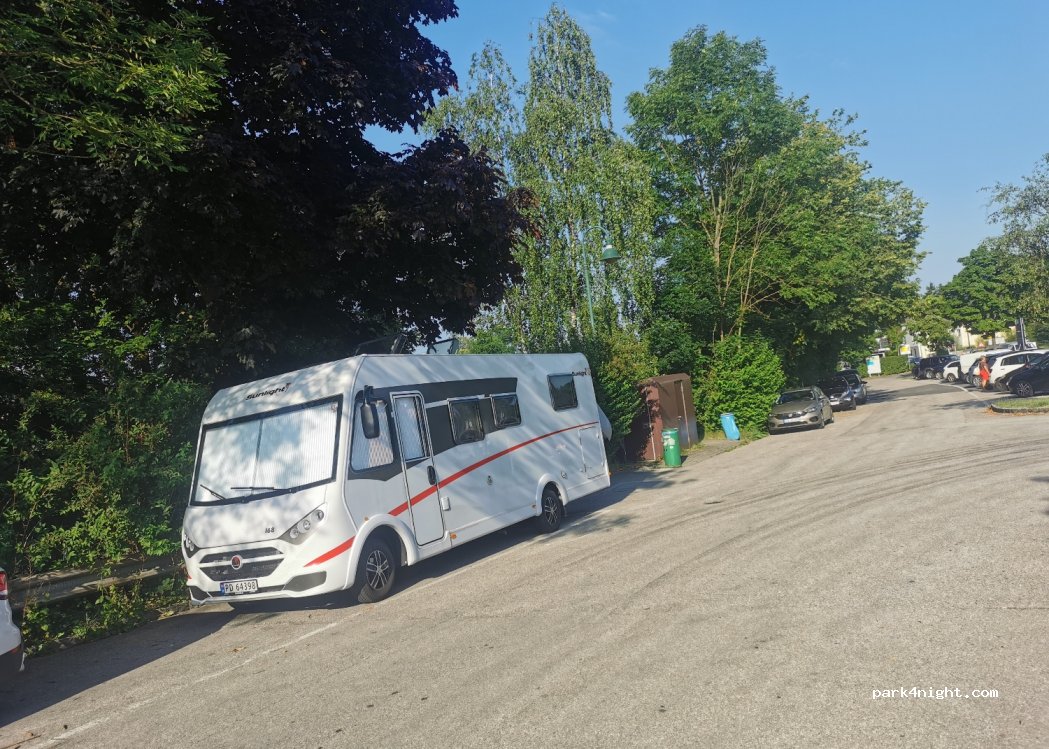 (4863) Seewalchen am Attersee - 1 Attersee Straße — foto 2