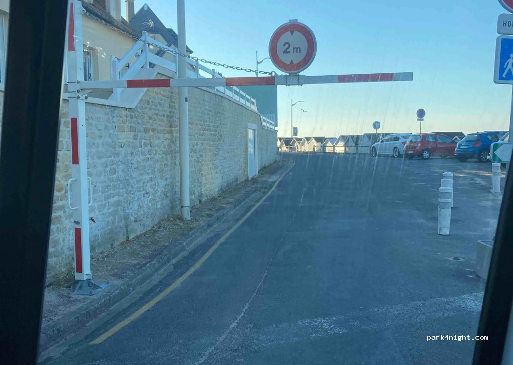 (14530) Luc-sur-Mer - 12 Rue du Général Dubail — foto 2