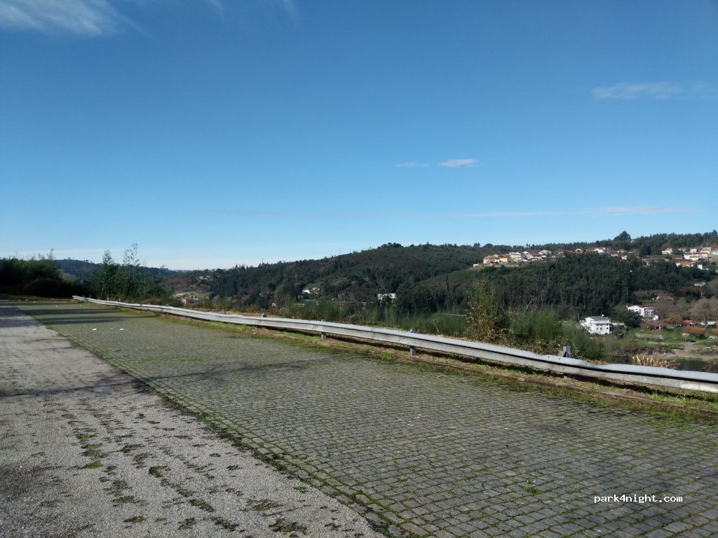 (4415) Crestuma - Rua Fontinha — foto