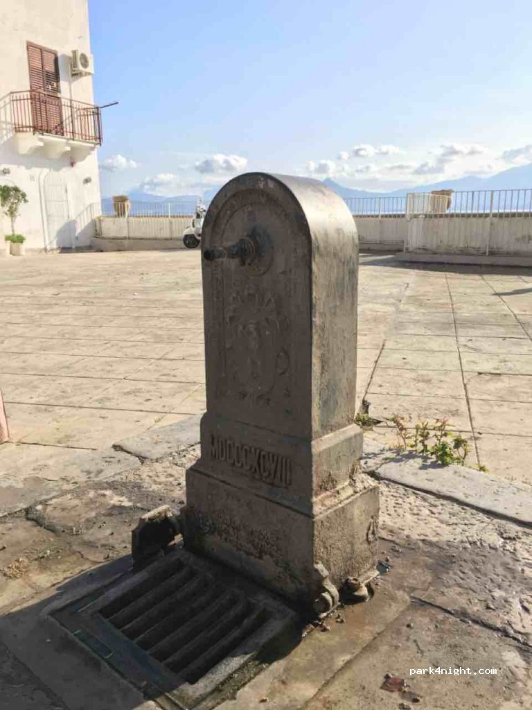 (90142) Palermo - 5 Via dell'Arenella — foto
