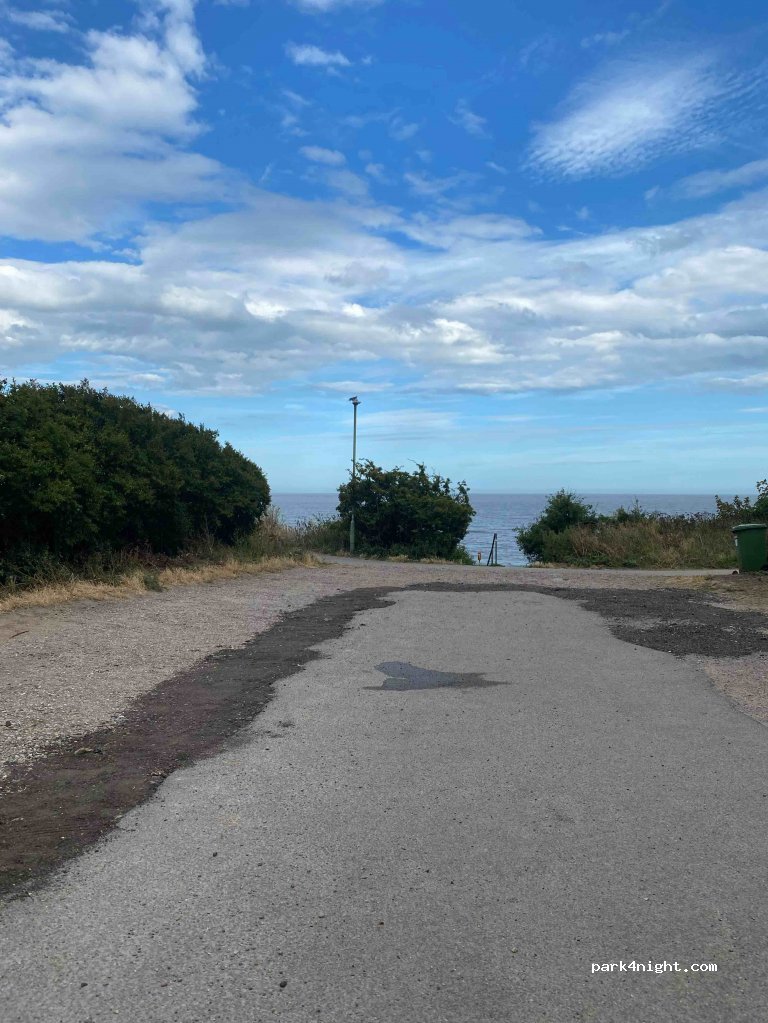(NR33 7AY)  - 28 Cliftonville Road — foto 2