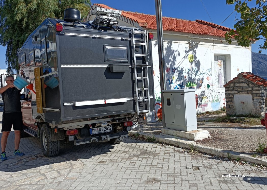 (300 19) Mitikas - Unnamed Road — foto 2