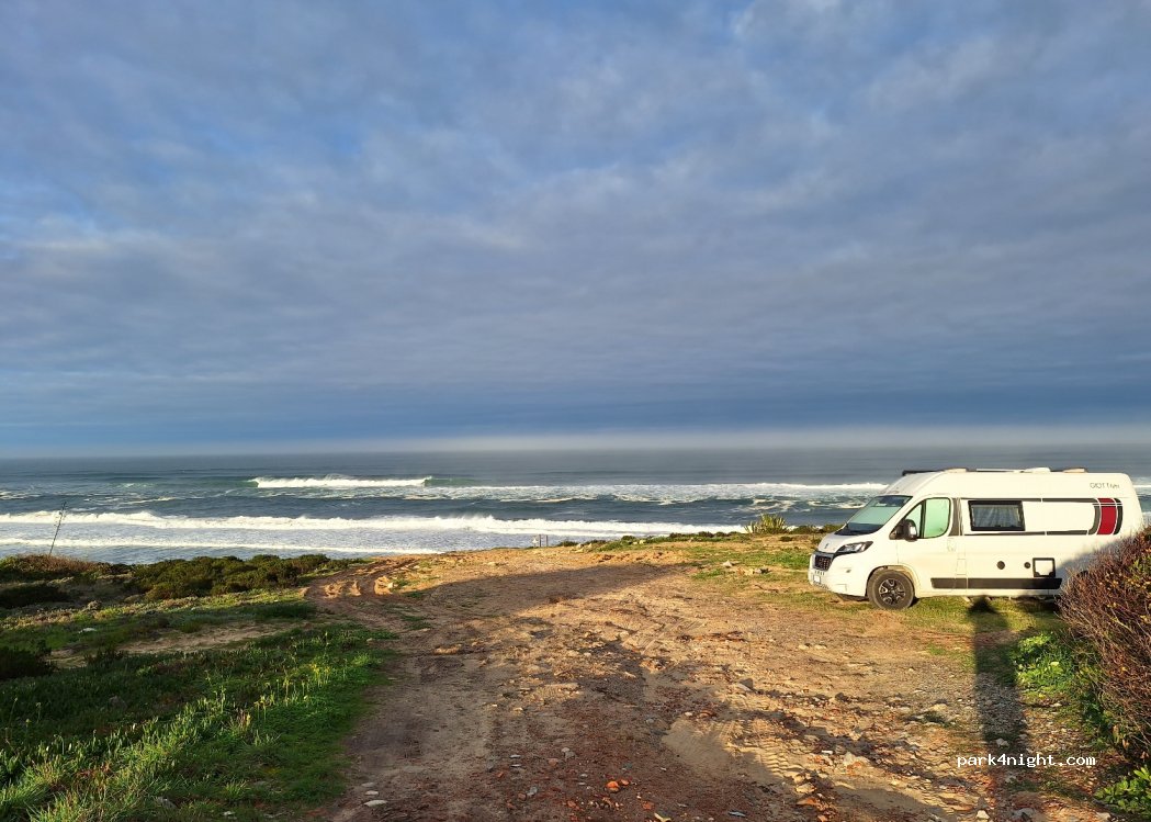 (2430) Marinha Grande - Unnamed Road — foto 4