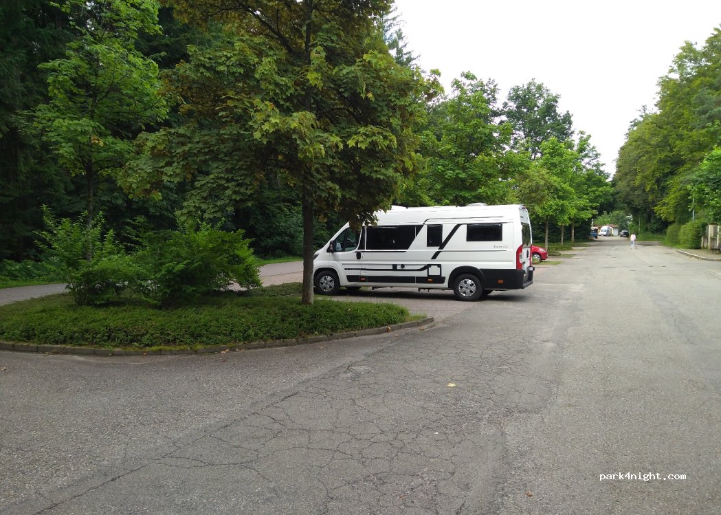 (79761) Waldshut-Tiengen - 40 Kalvarienbergstraße — foto