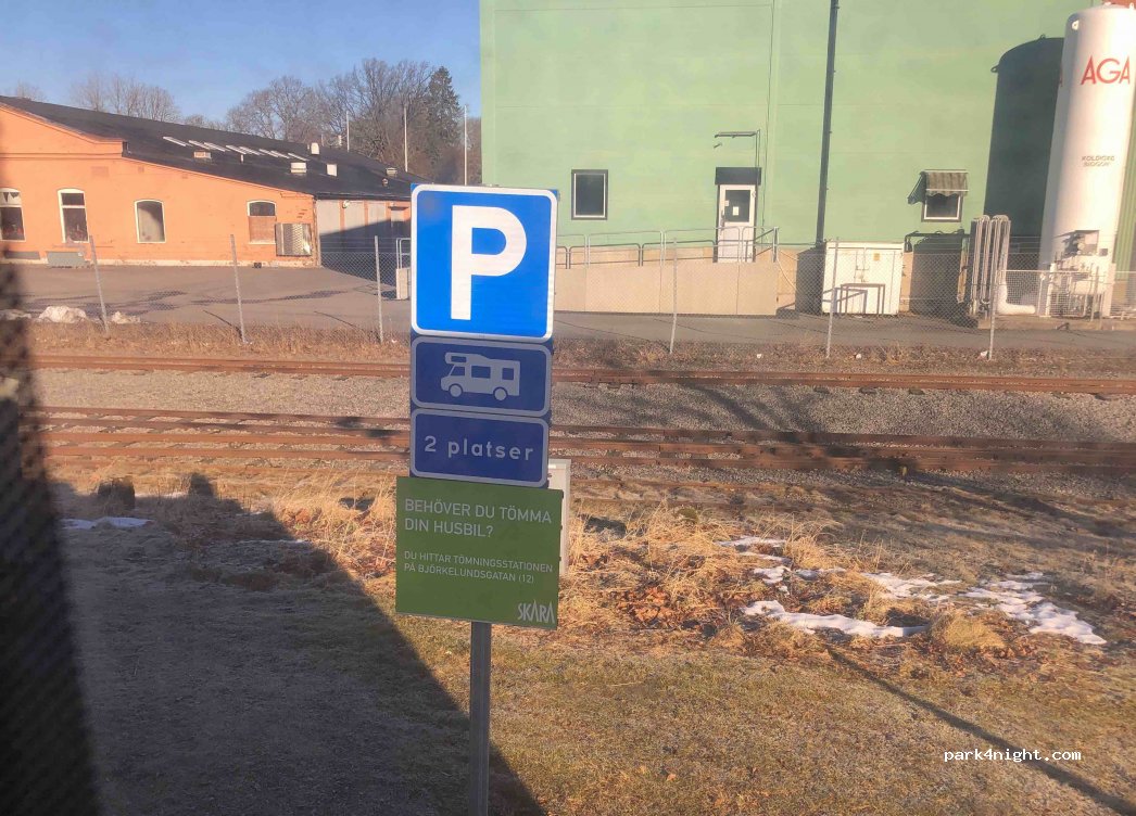 (532 36) Skara - 38 Vallgatan — foto