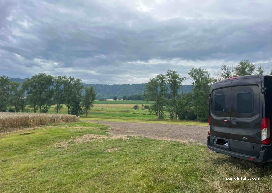 (550 01) Hejtmánkovice - Unnamed Road — foto 5