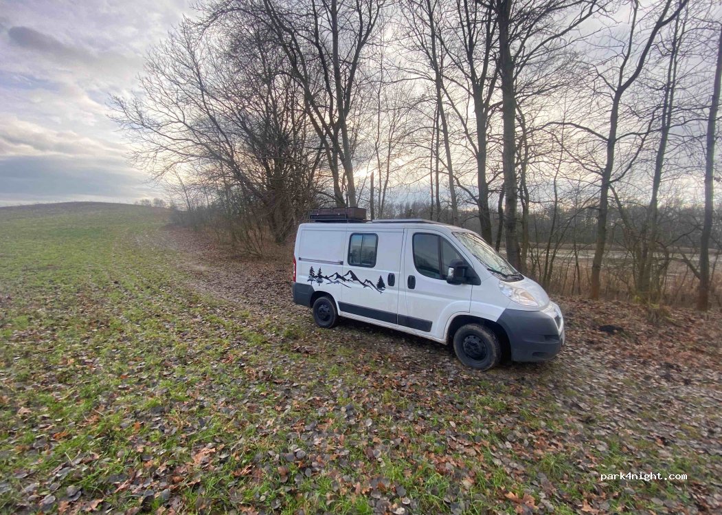 (471 18) Nový Bor - — foto