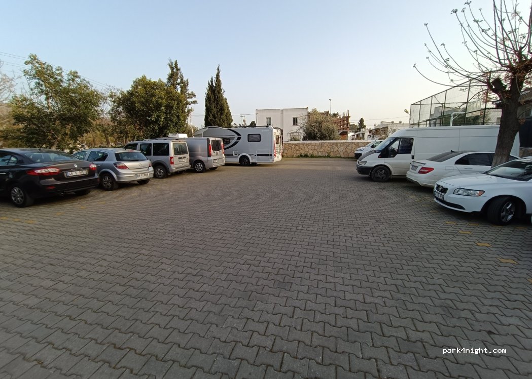 (48400) Muğla - 6 Cemil Uyar Caddesi — foto