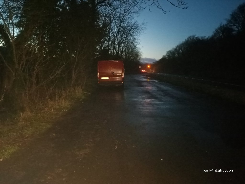 (S32 1BU) Hope Valley - A6187 Castleton Rd — foto