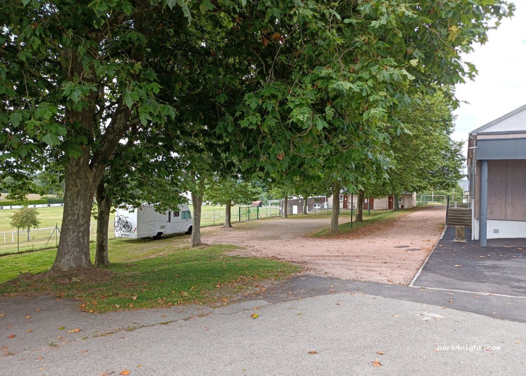 (63640) Saint-Priest-des-Champs - D62 — foto