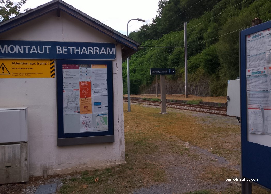 (64800) Montaut - 1 Rue de Lassun — foto 3