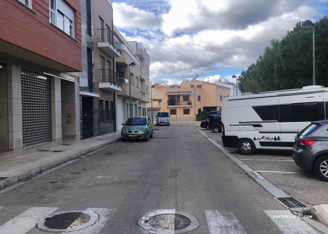 (46720) Vilallonga - 2 Carrer Bruxerques — foto 2