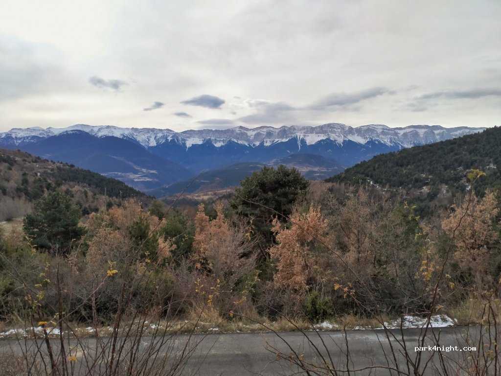 (25726) Lles de Cerdanya - Carretera Local Aranser — foto 2